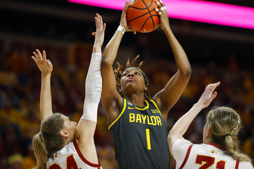 NaLyssa Smith, Baylor